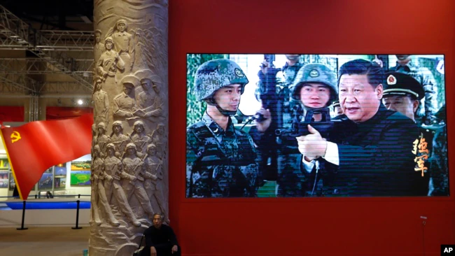 皮尤民調:美國人不那麼擔心習近平連任,而對中國軍力和經濟競爭更為關切 - 洞傳媒